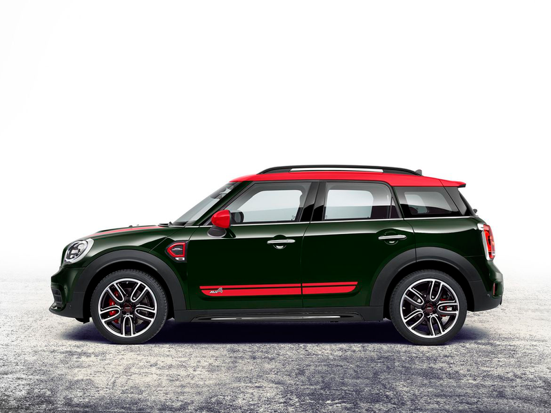 Illustration for article titled The 2017 Mini John Cooper Works Countryman: It's What's On The Inside That Counts